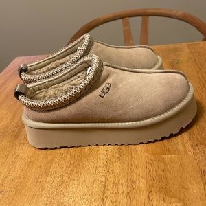 Mustard Seed Tazzman Slippers